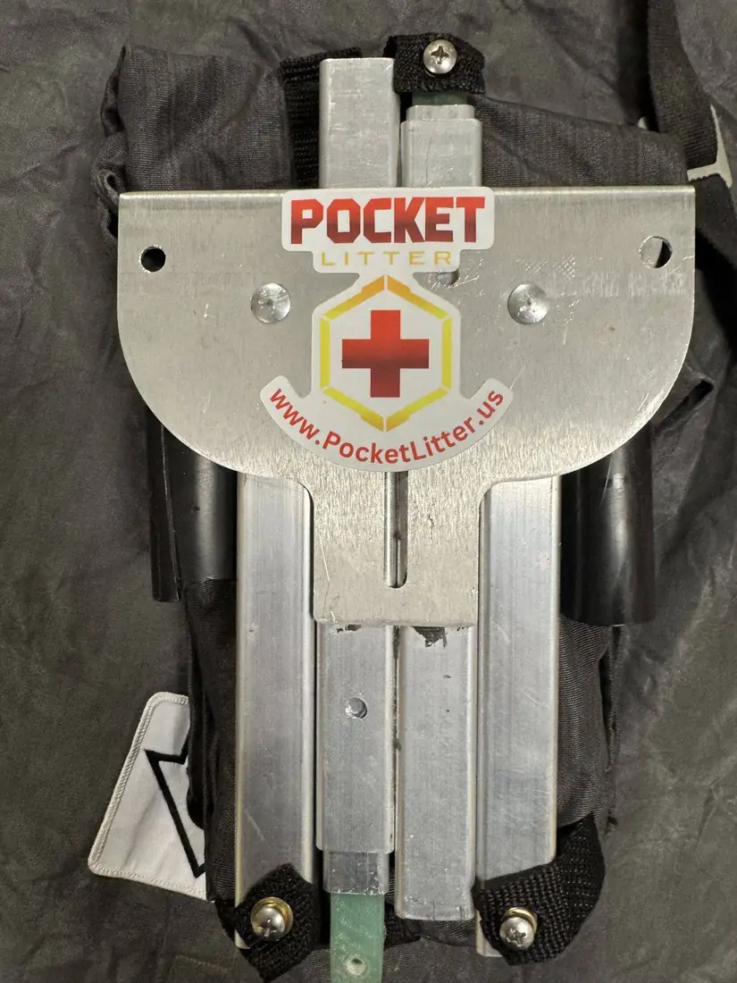 Close-up of the Pocket Litter hub plate and stiffeners